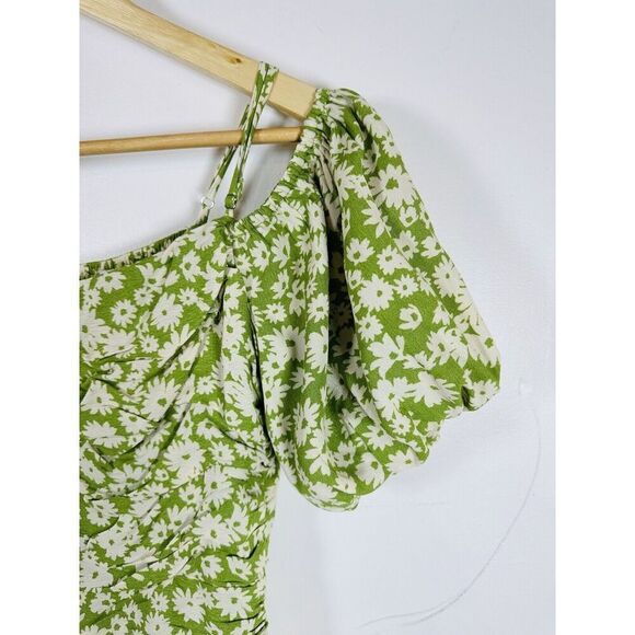 ASTR The Label Green Floral Ditsy Off Shoulder Mini Dress S NWT - Picture 9 of 15